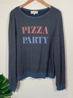 Wildfox Pizza Party Baggy Beach Jumper Sweater Navy Size Medium Cozy